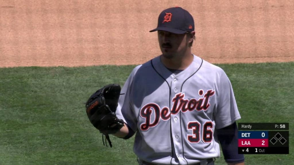 Hardy pitches Tigers to 3-2 win over White Sox