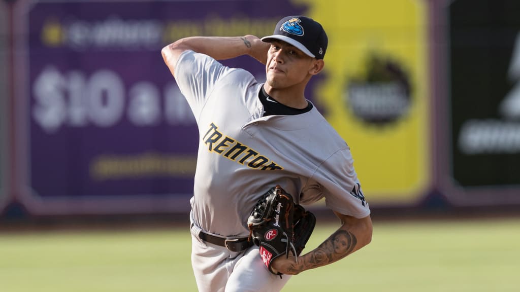 Loaisiga joins Yanks with MLB debut on tap