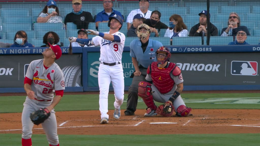 EPIC 14-pitch at-bat!! Dodgers' Chris Taylor gets 3-run double after 14  pitches vs Cardinals!! 