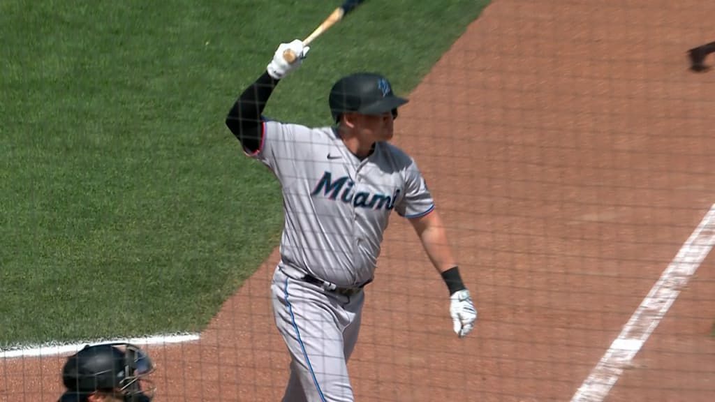 Garrett Cooper's bases-loaded HBP