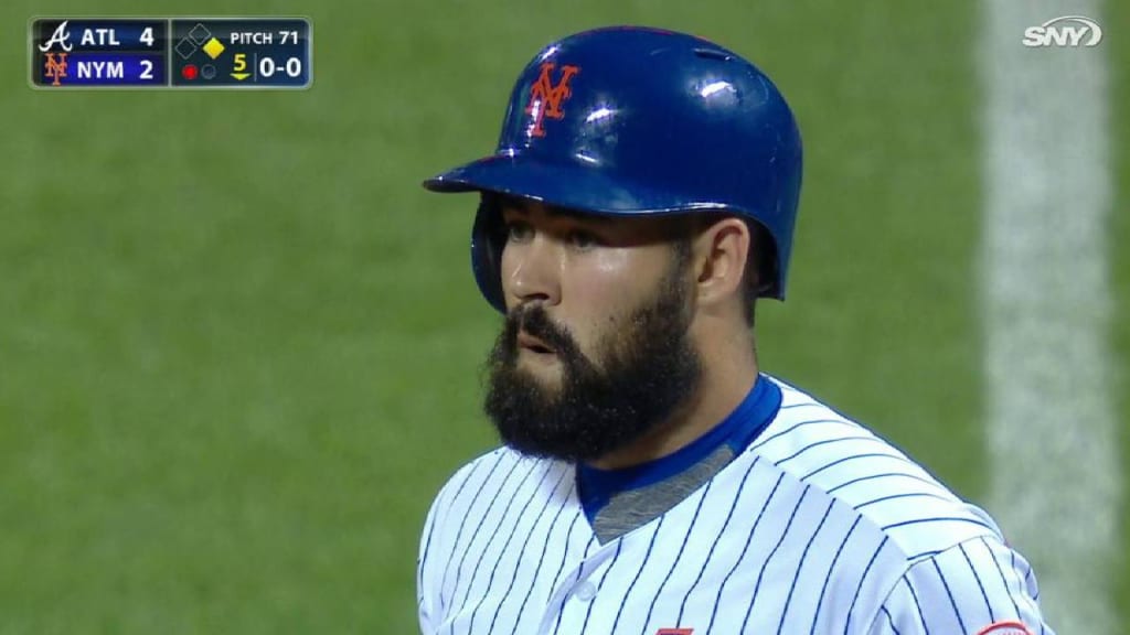 Mets star Jeff McNeil's dog got his home run ball