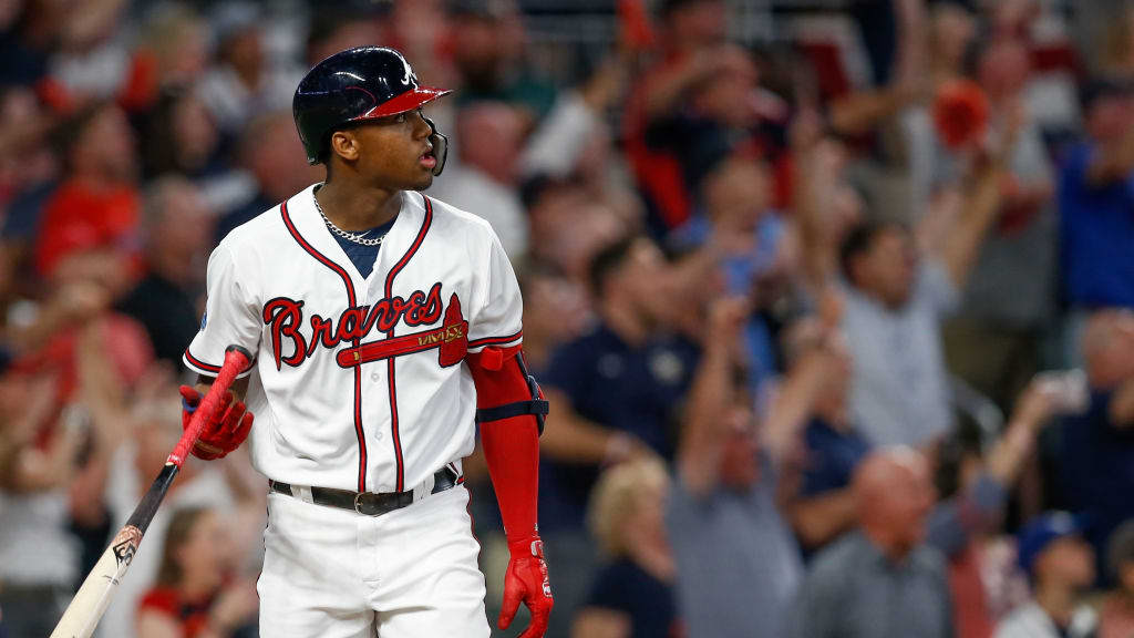 Braves outfielder Ronald Acuña Jr. steals 70th base to make