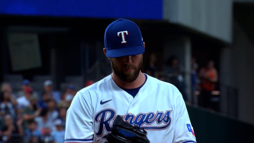 Bullpen Falters Late, Texas Rangers Fall at New York Yankees - Sports  Illustrated Texas Rangers News, Analysis and More