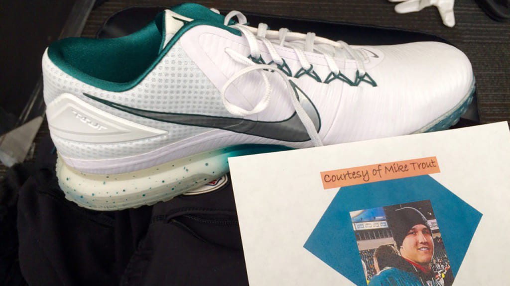 Mike Trout Wears Philadelphia Eagles & Nike Dunks - Sports Illustrated  FanNation Kicks News, Analysis and More