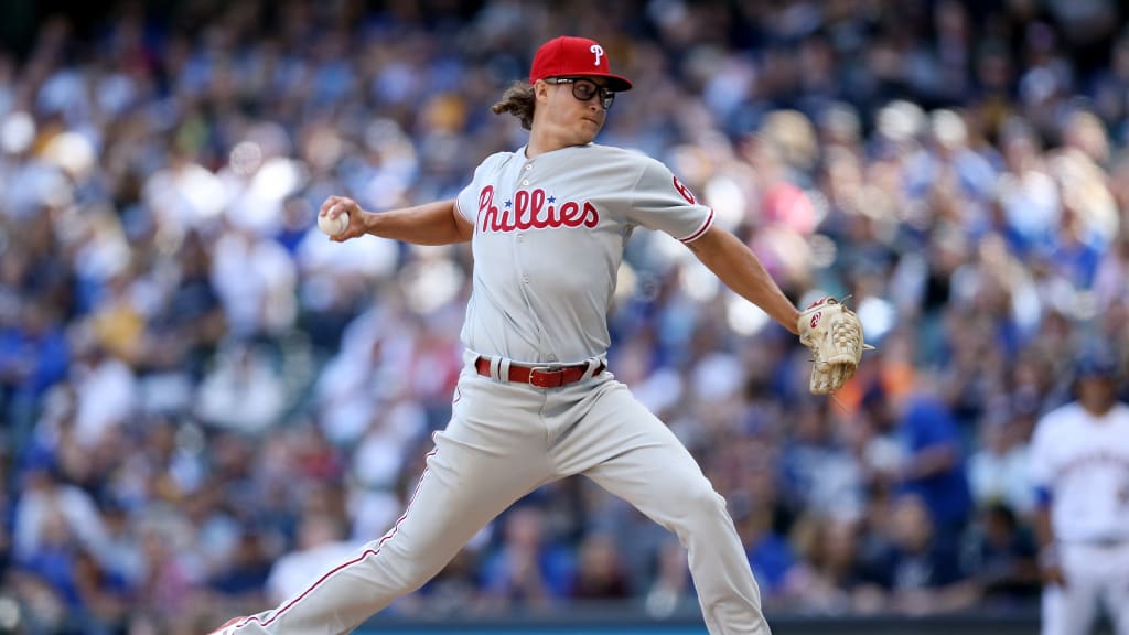 Glasses a fit for D-backs Clippard, Shipley