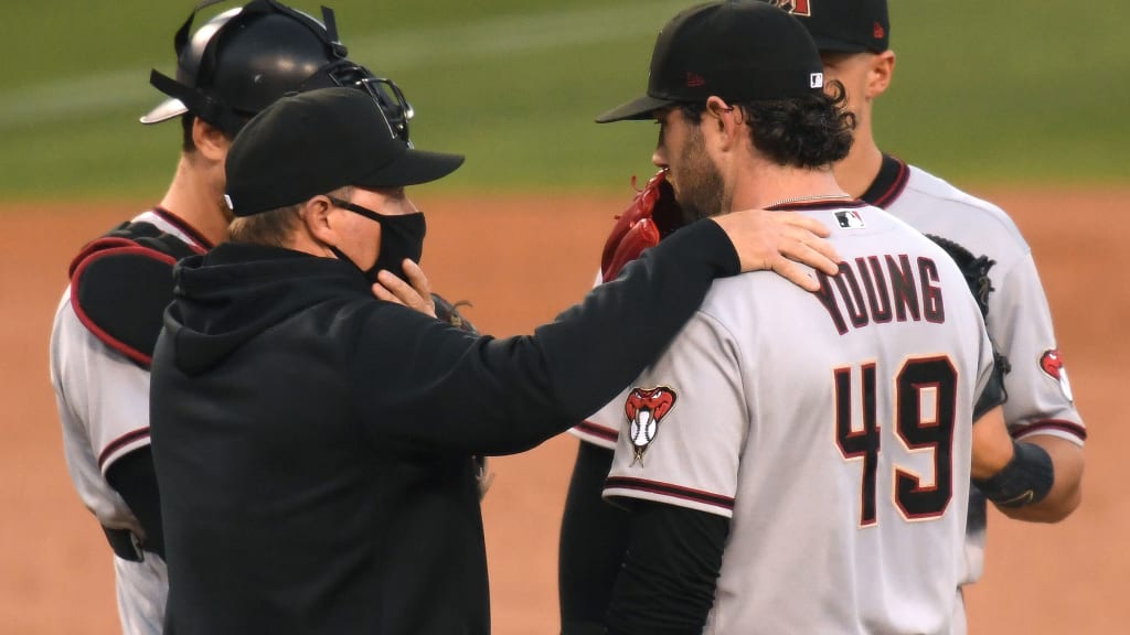 Los Diamondbacks hacen cambios a sus uniformes