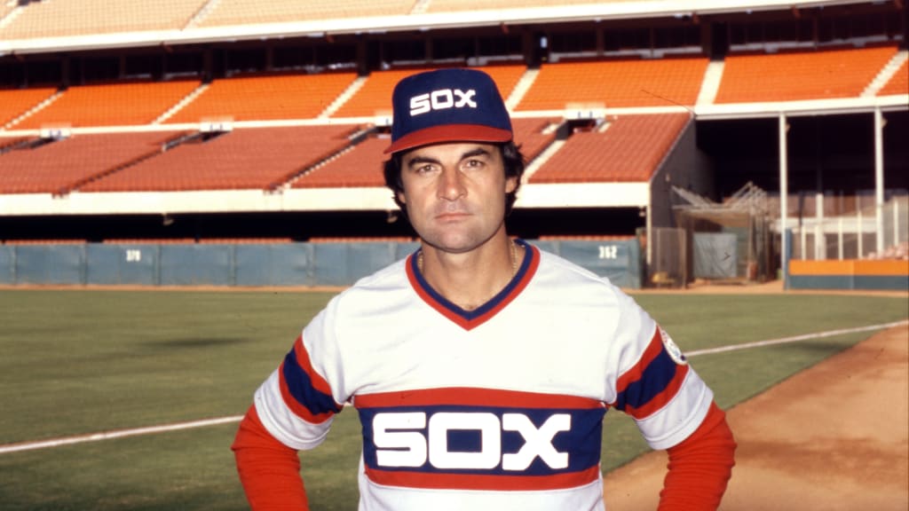 Catcher Carlton Fisk and manager Tony La Russa of the Chicago