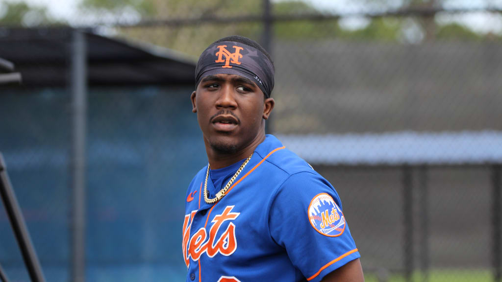 New faces arrive at the Mets' Spring Training facility; see who showed up  on Monday