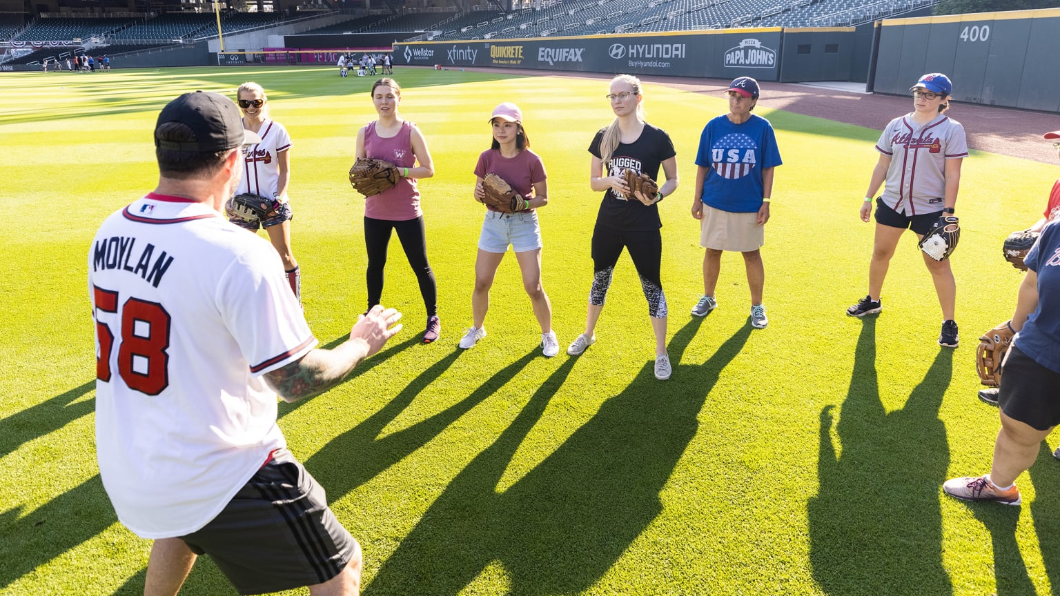 Women's Baseball Clinic Atlanta Braves