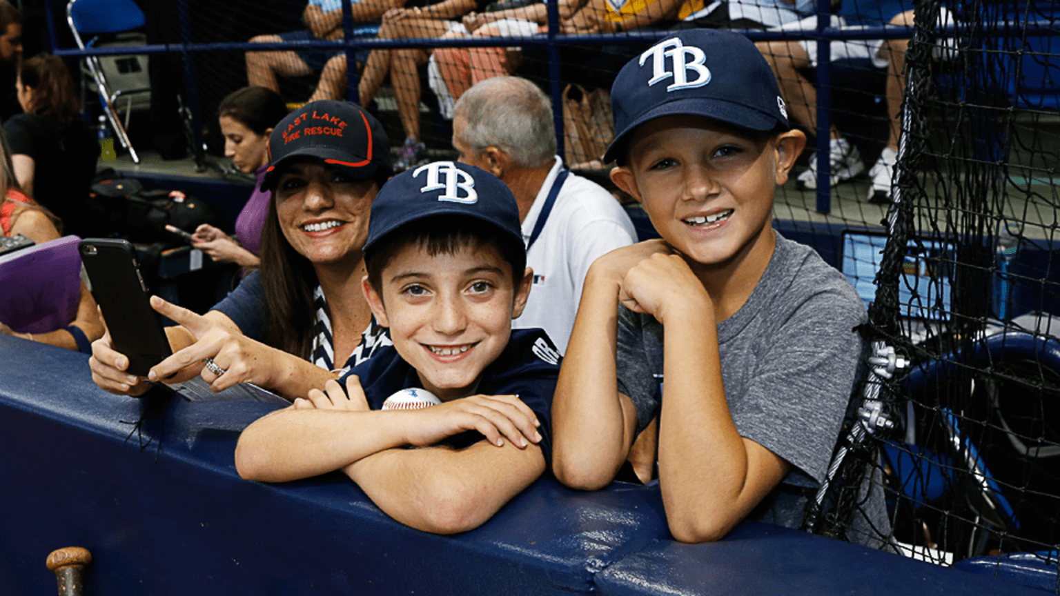 Introducing the Tampa Bay Rays Picnic Time Collection 🙌🏻 The