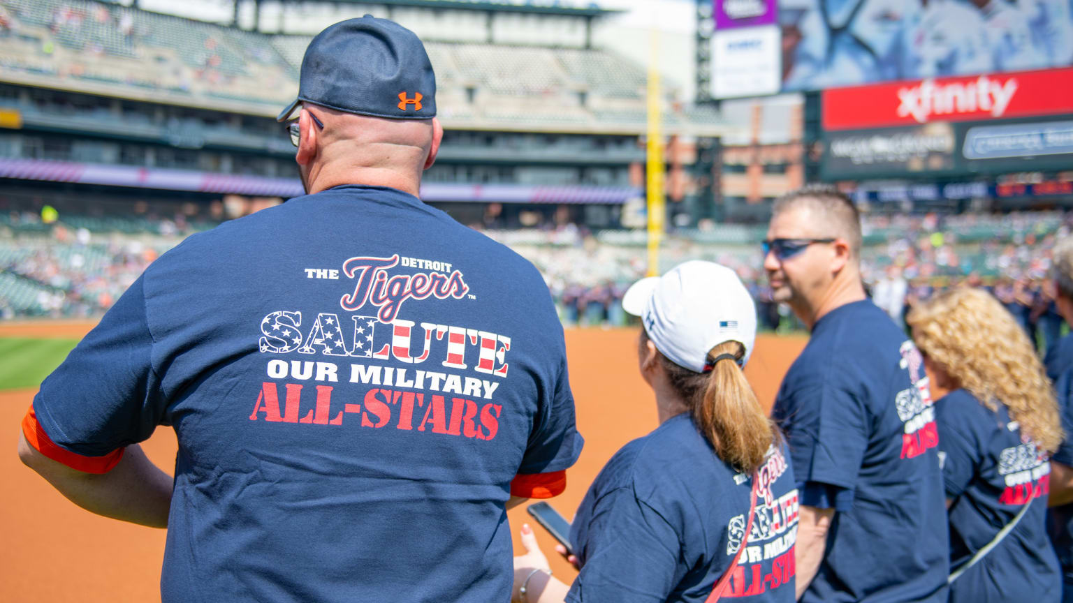 Friends of Fighting AIDS with Nutrition attend Detroit Tigers