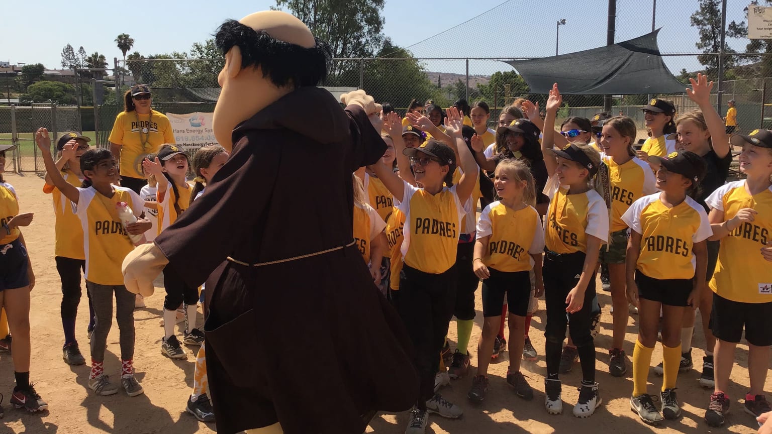 Padres Community, Play, Baseball & Softball Camps
