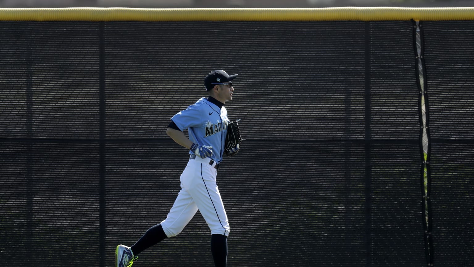 Ichiro Rookie Spring Training Ichiro showed off his fastball in Spring Training