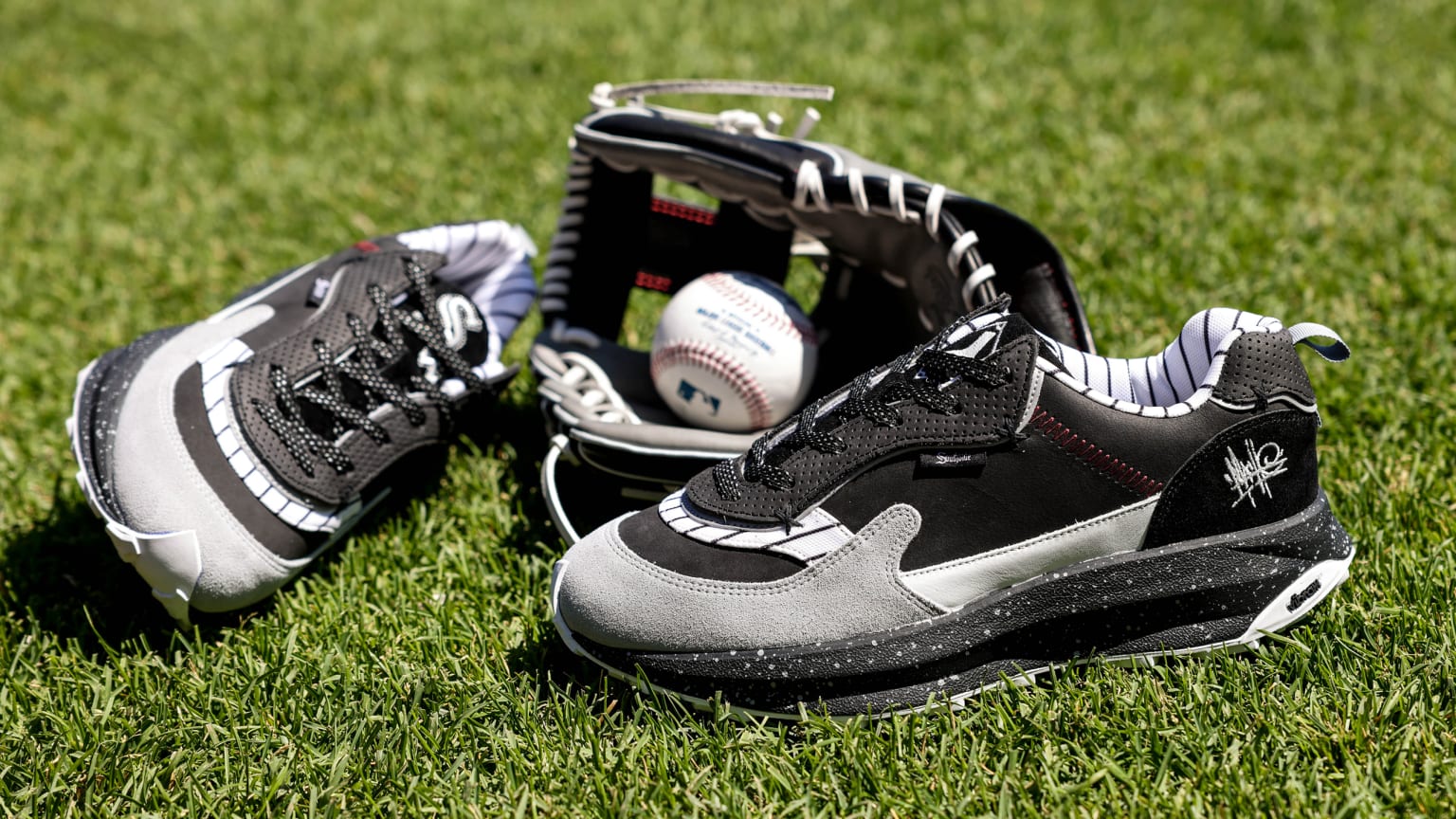 Mache Sneaker Release Chicago White Sox