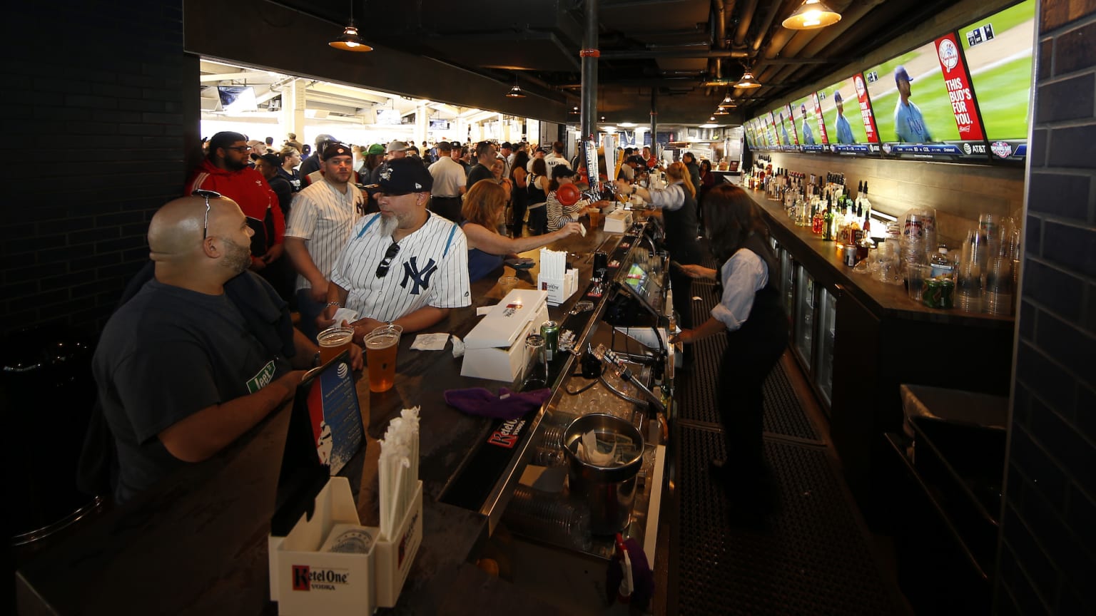 Yankee Stadium Social Gathering Locations New York Yankees