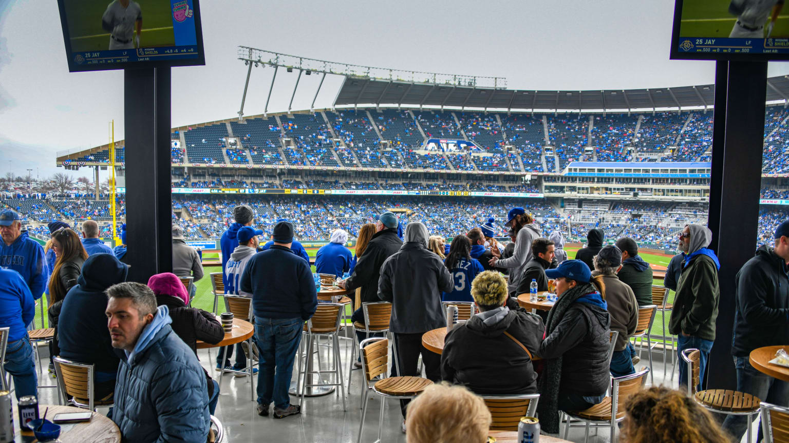 4 bars to watch the Royals in the World Series