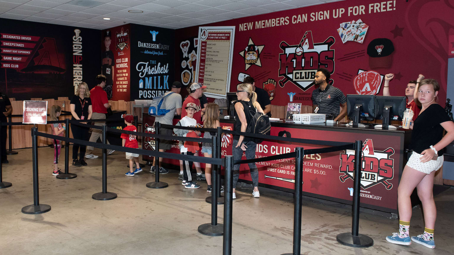 Arizona Diamondbacks on X: Coming to the ballpark and hoping to track down  @DbacksBaxter? Make your way to the Phoenix Children's Hospital Sandlot in  the 4th inning of any game to meet