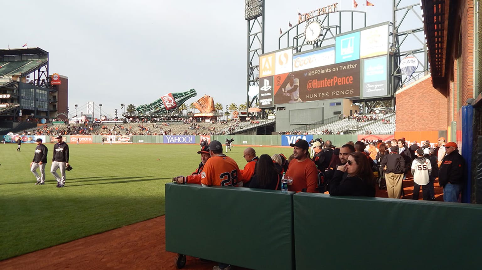 New Club Level bar will be popular spot for Giants fans at Oracle Park –  NBC Sports Bay Area & California