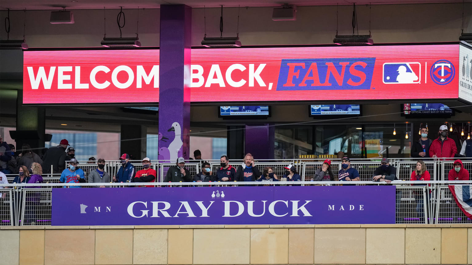 Target Field Bars & Restaurants