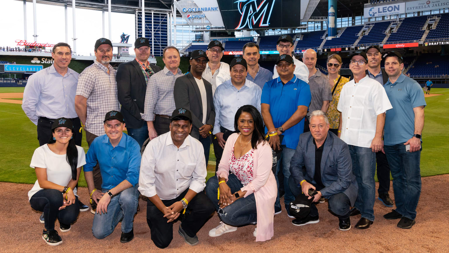 Miami Marlins on X: Caravan 1st stop: Opening Day of the Marlins