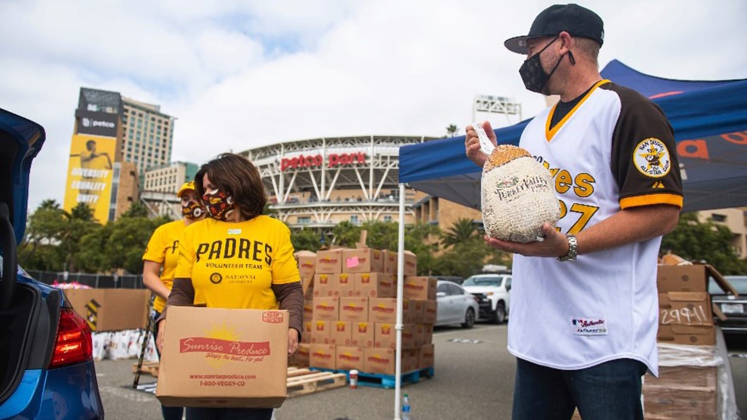 Padres Community, Play, Future Padres