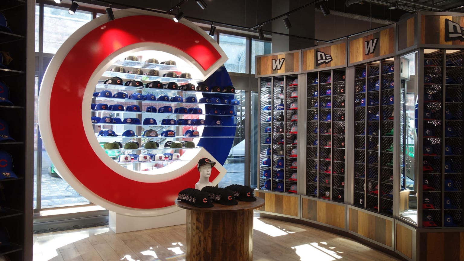 Photos: New Chicago Cubs Merchandise Store Opens Near Wrigley Field - CBS  Chicago