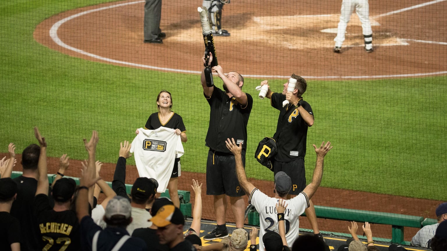 The Pierogis (Pittsburgh Pirates), SportsMascots Wikia