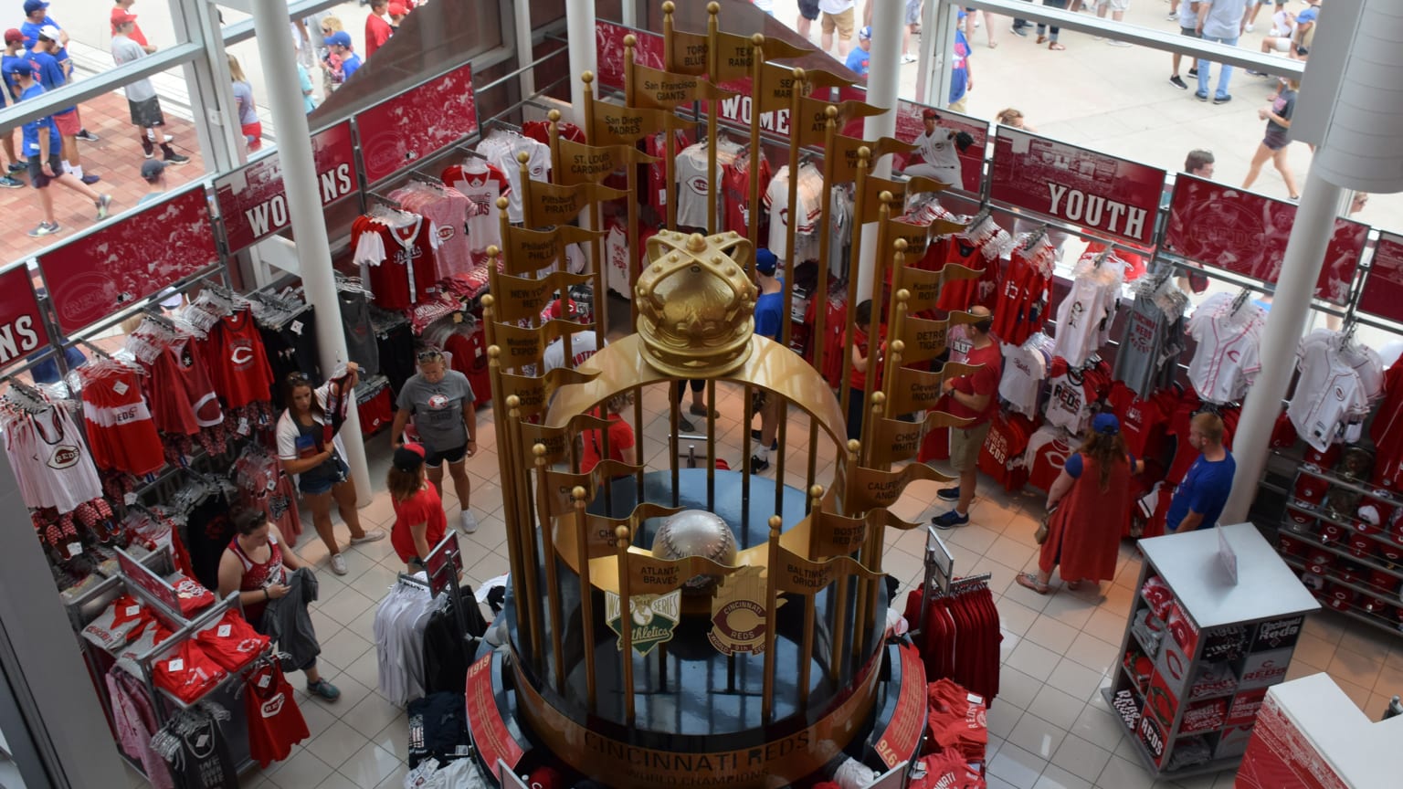 Reds team sale store