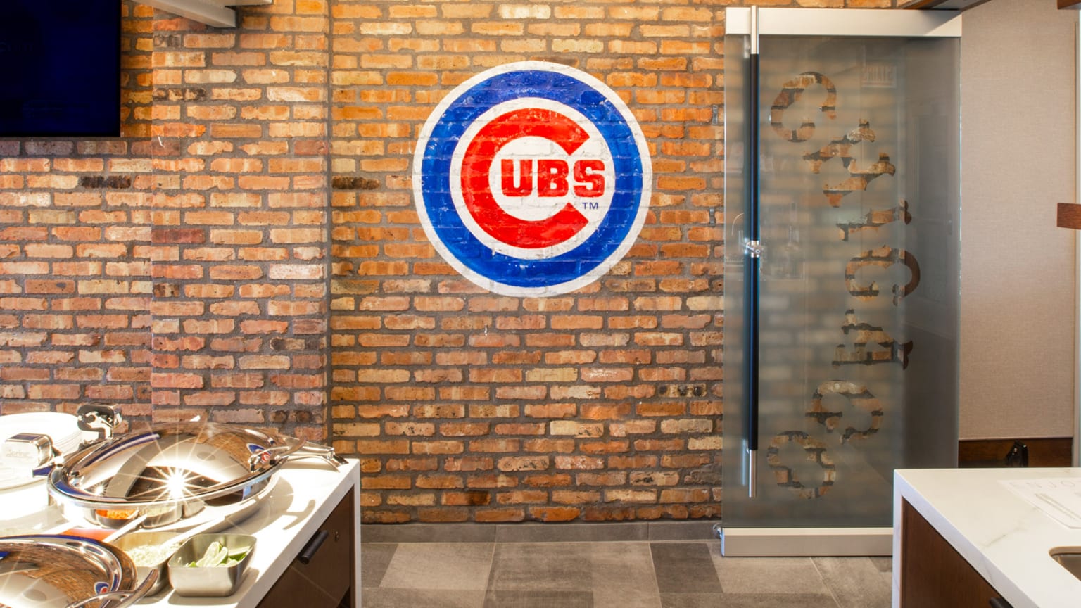 Suites and Premier Seating Chicago Cubs