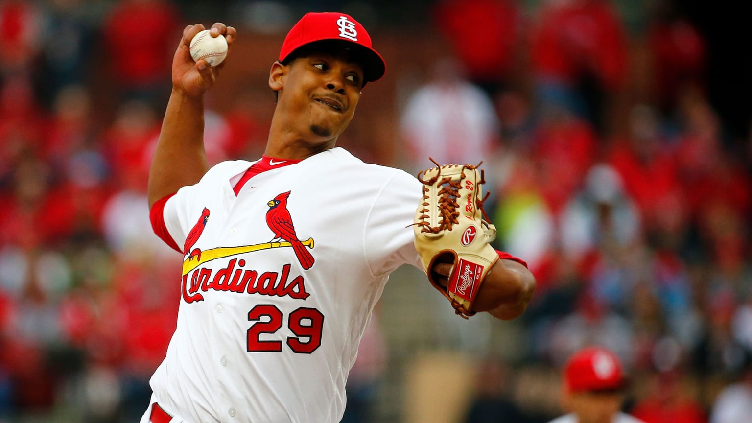 Alex Reyes Target Alex Reyes fractures pinky, will miss 3 weeks