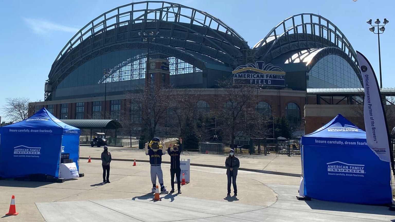 Parking Lots Milwaukee Brewers
