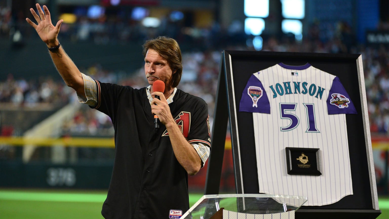 Randy Johnson gets number retired by Diamondbacks