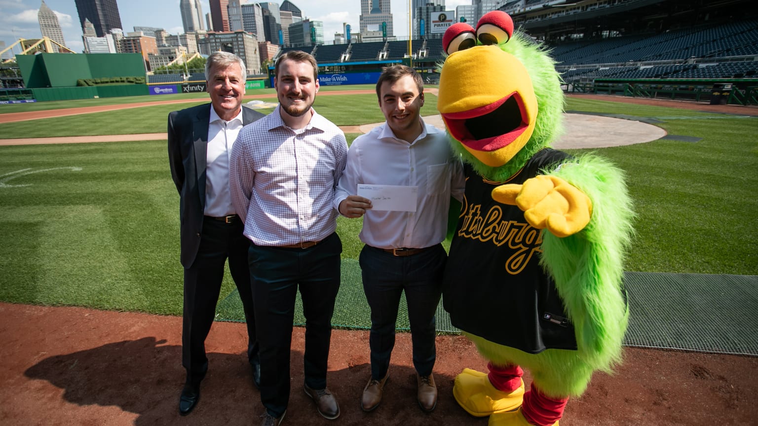 Fans upset that Pirates will upgrade PNC Park scoreboard - Bucs Dugout