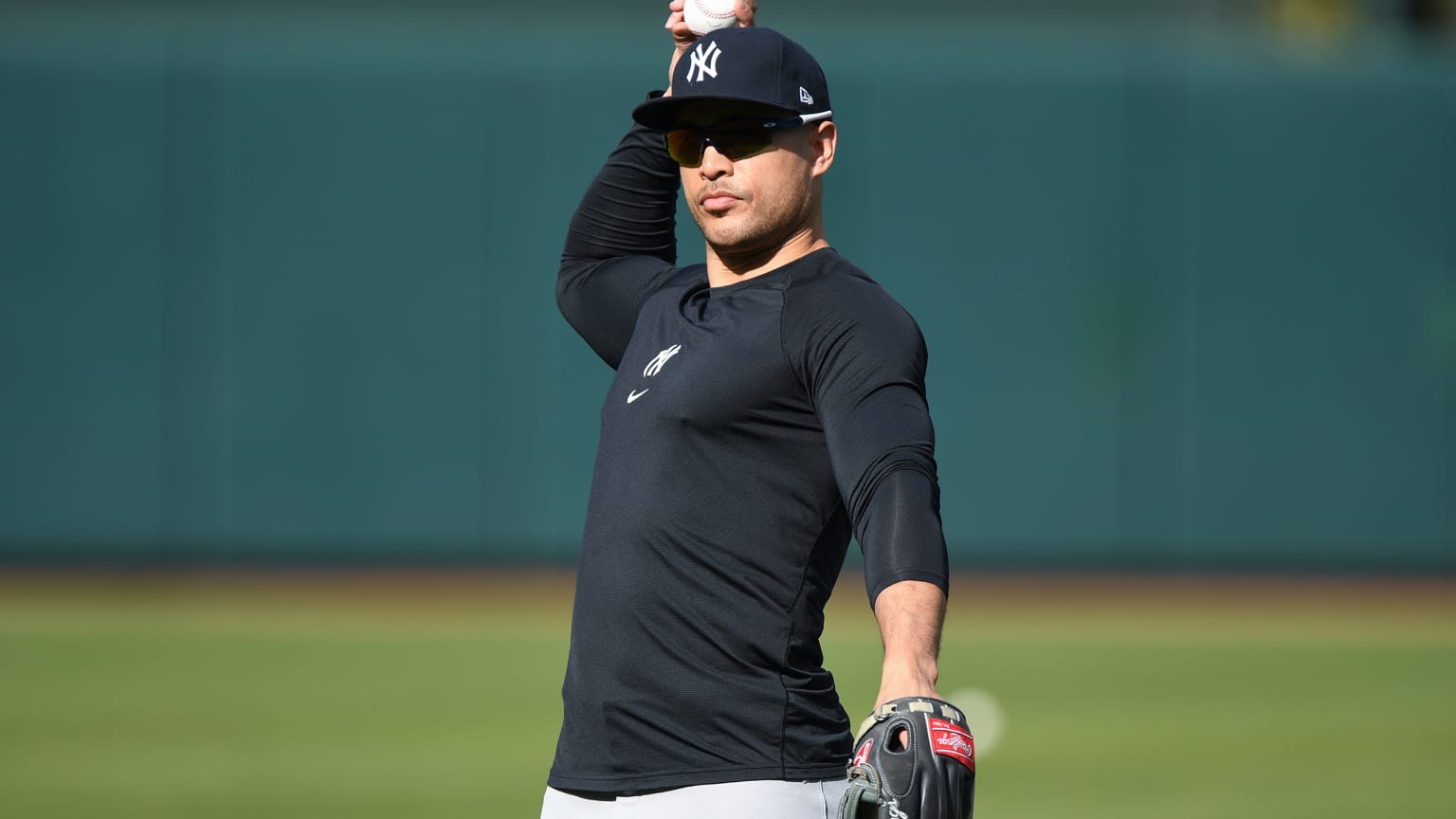 Giancarlo Stanton returns to lineup after missing 13 games with