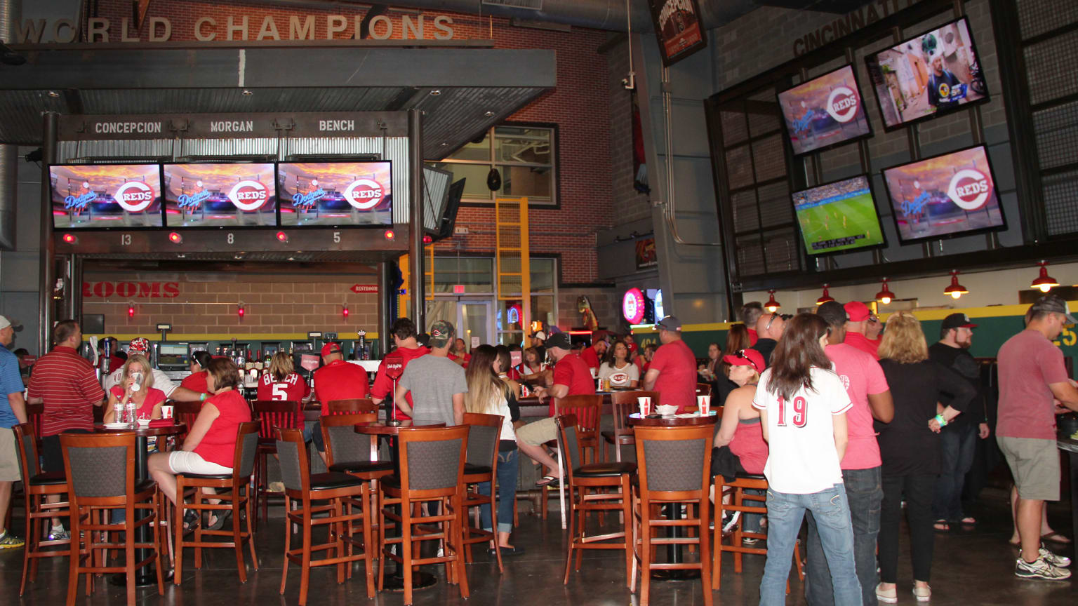 Restaurants Information Ballpark Cincinnati Reds
