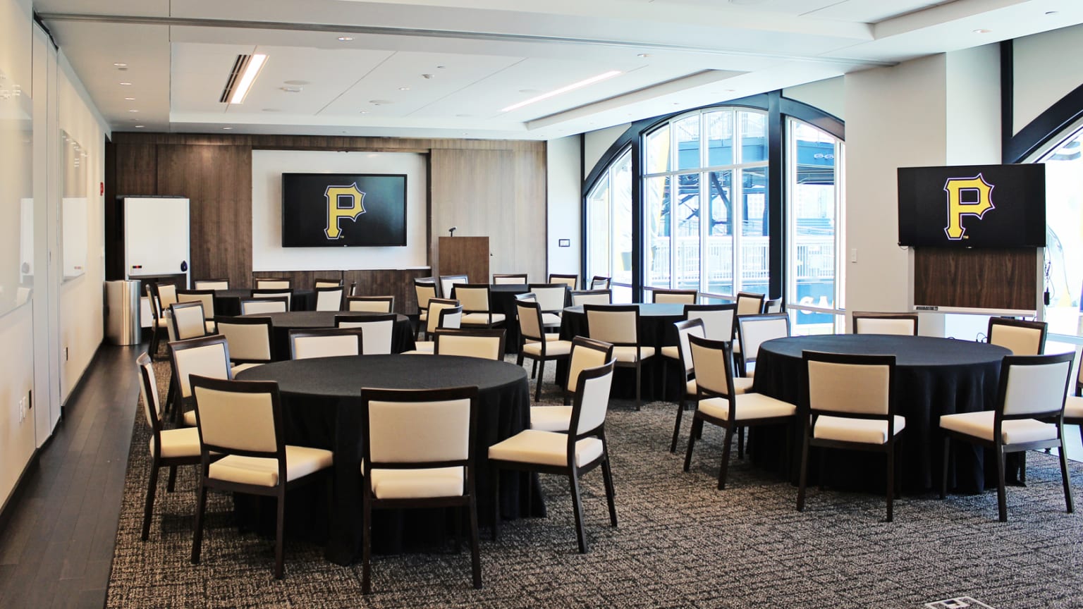 Pittsburgh Pirates on X: New look Clubhouse Stores throughout PNC.  #MediaDayPNC  / X