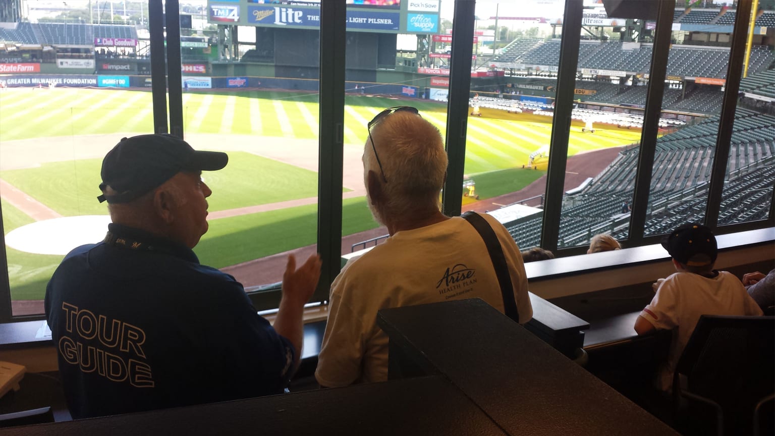 MLB Ballpark Tour: Miller Park, Home of the Milwaukee Brewers — People.  Places. Memories.