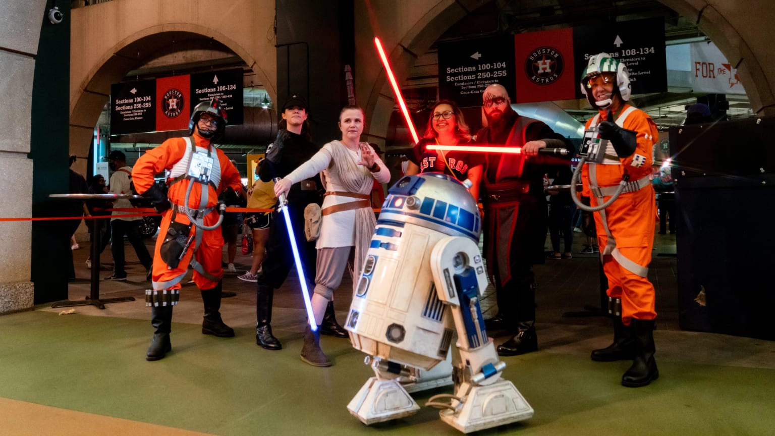 The Astros Beat the Rangers on Star Wars Night