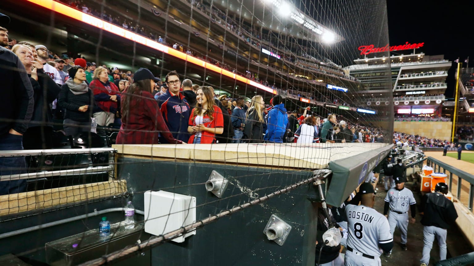 Twins set to extend netting at Target Field
