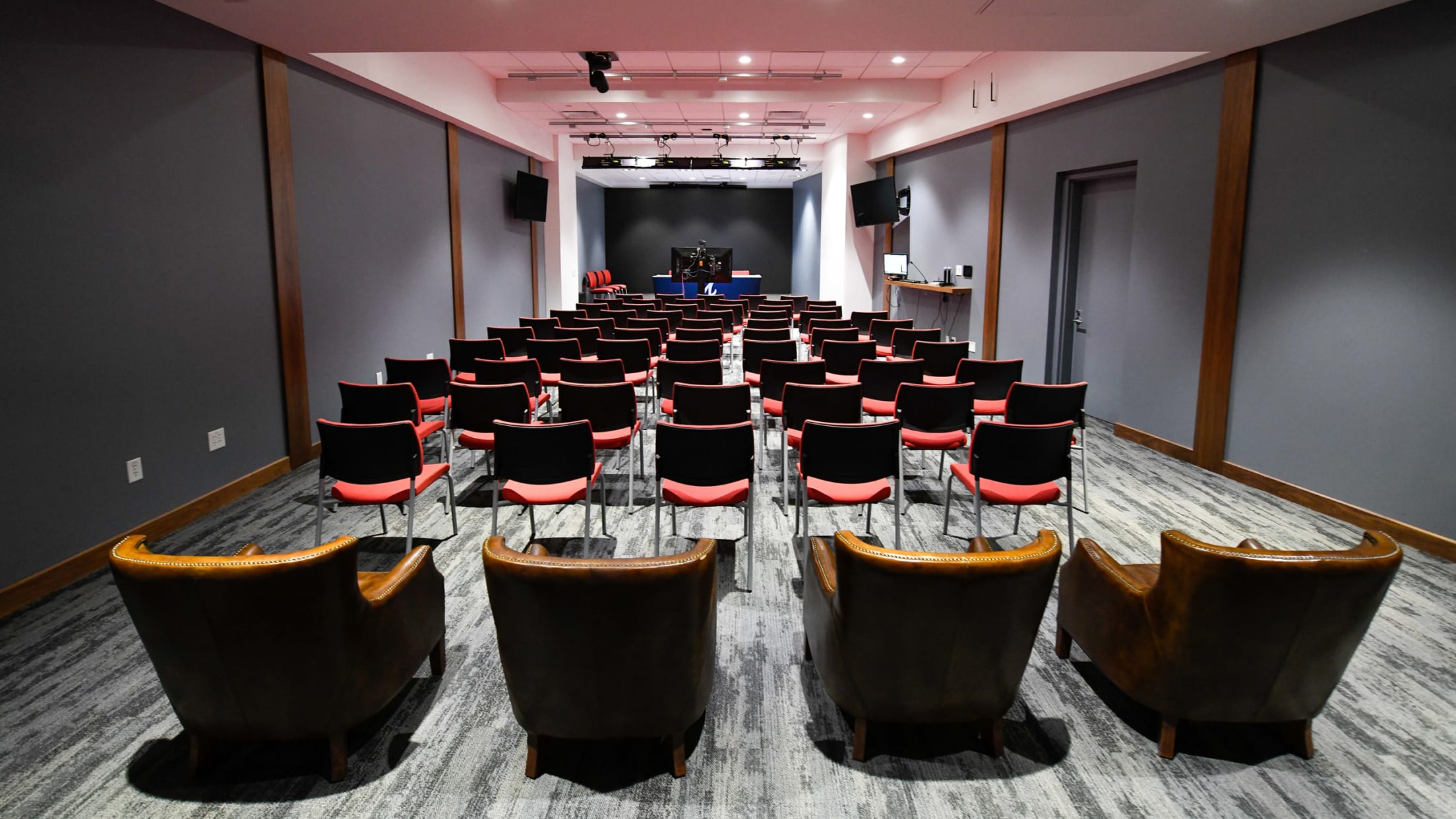 Press Conference Room Atlanta Braves 6937