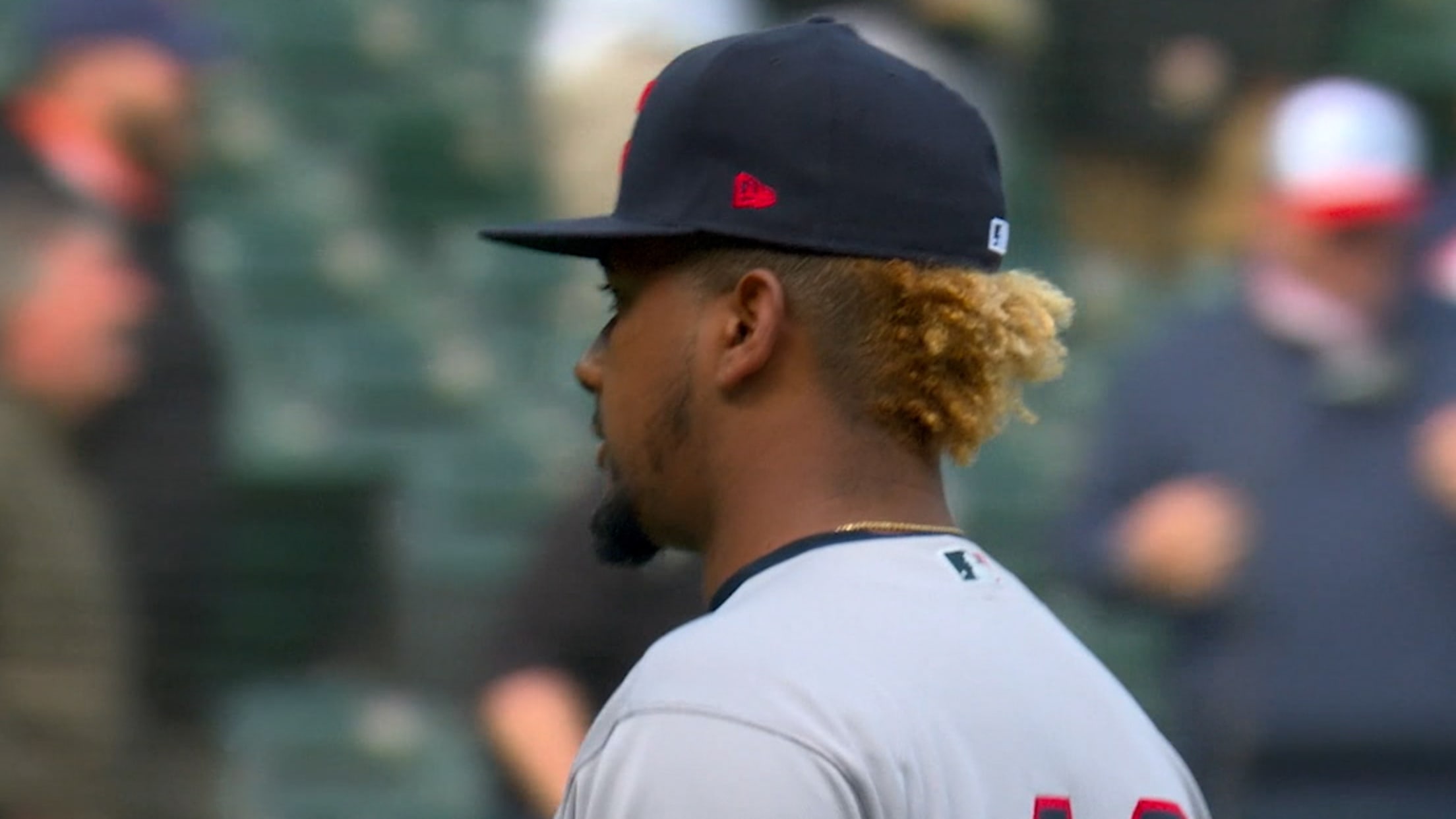 Emmanuel Clase earns the save