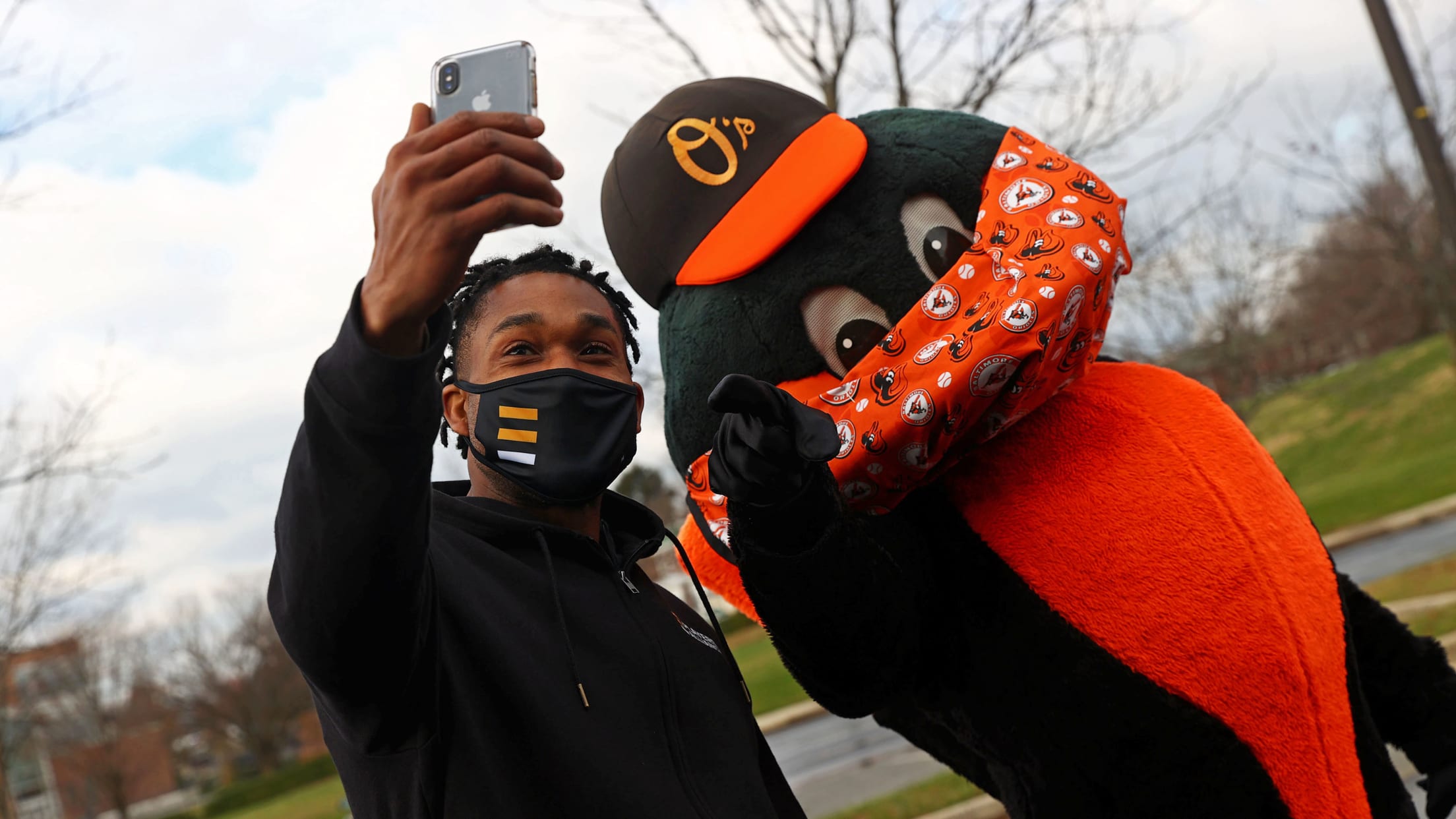 bal-the-bird-is-back-002