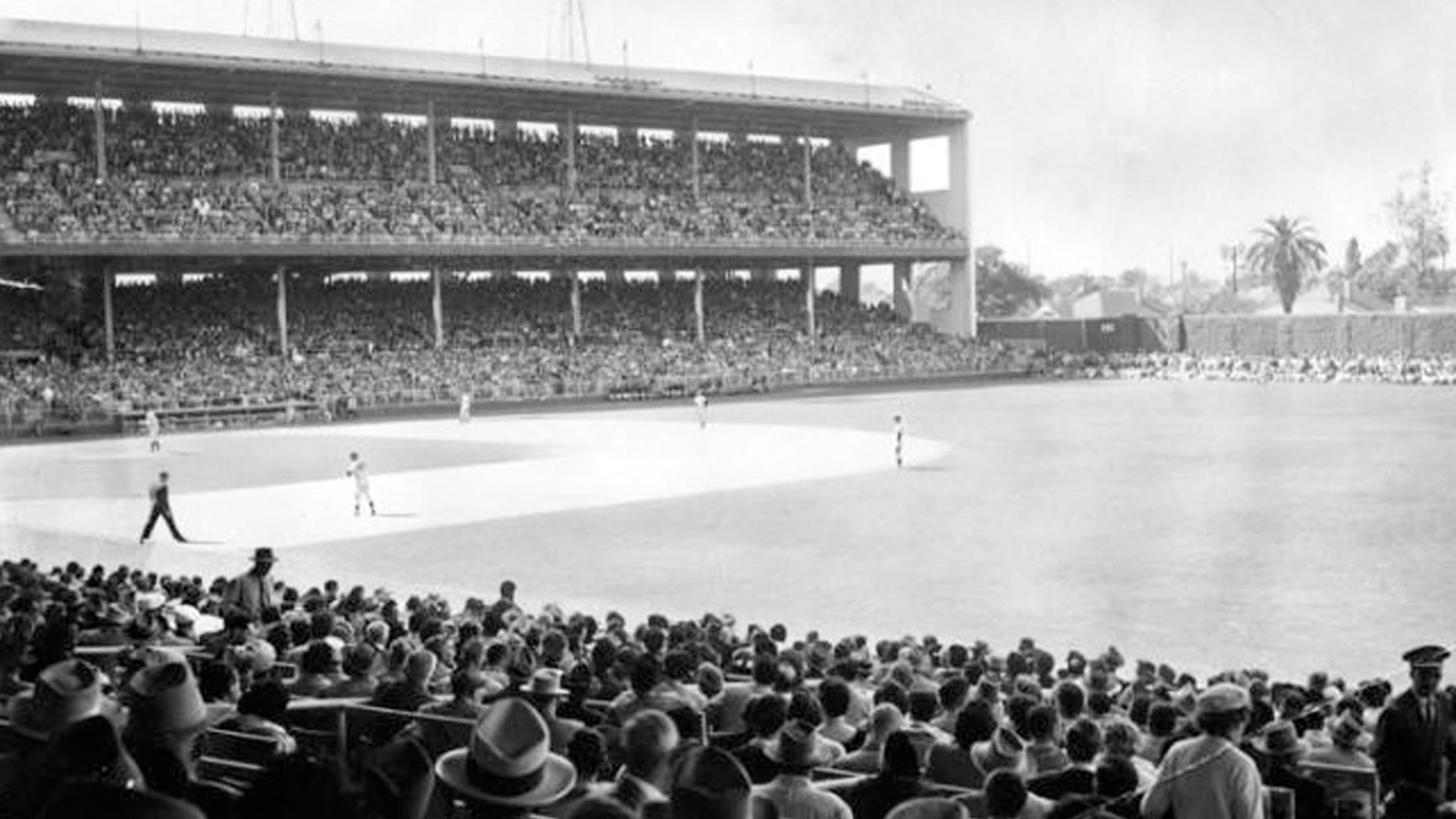 1961 Sports Service Los Angeles Angels Baseball - Gallery