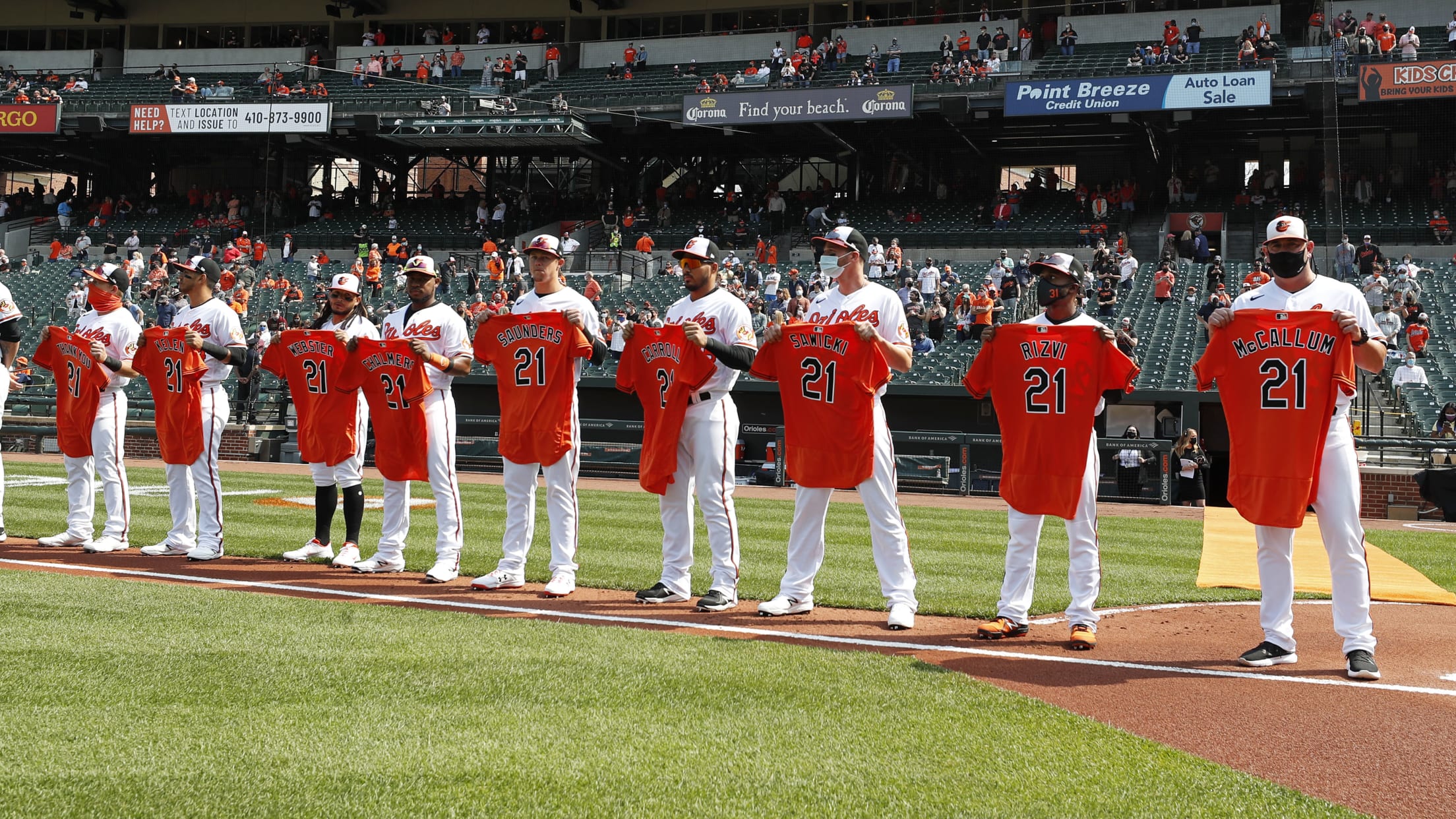 bal-2001-orioles-home-opener-030