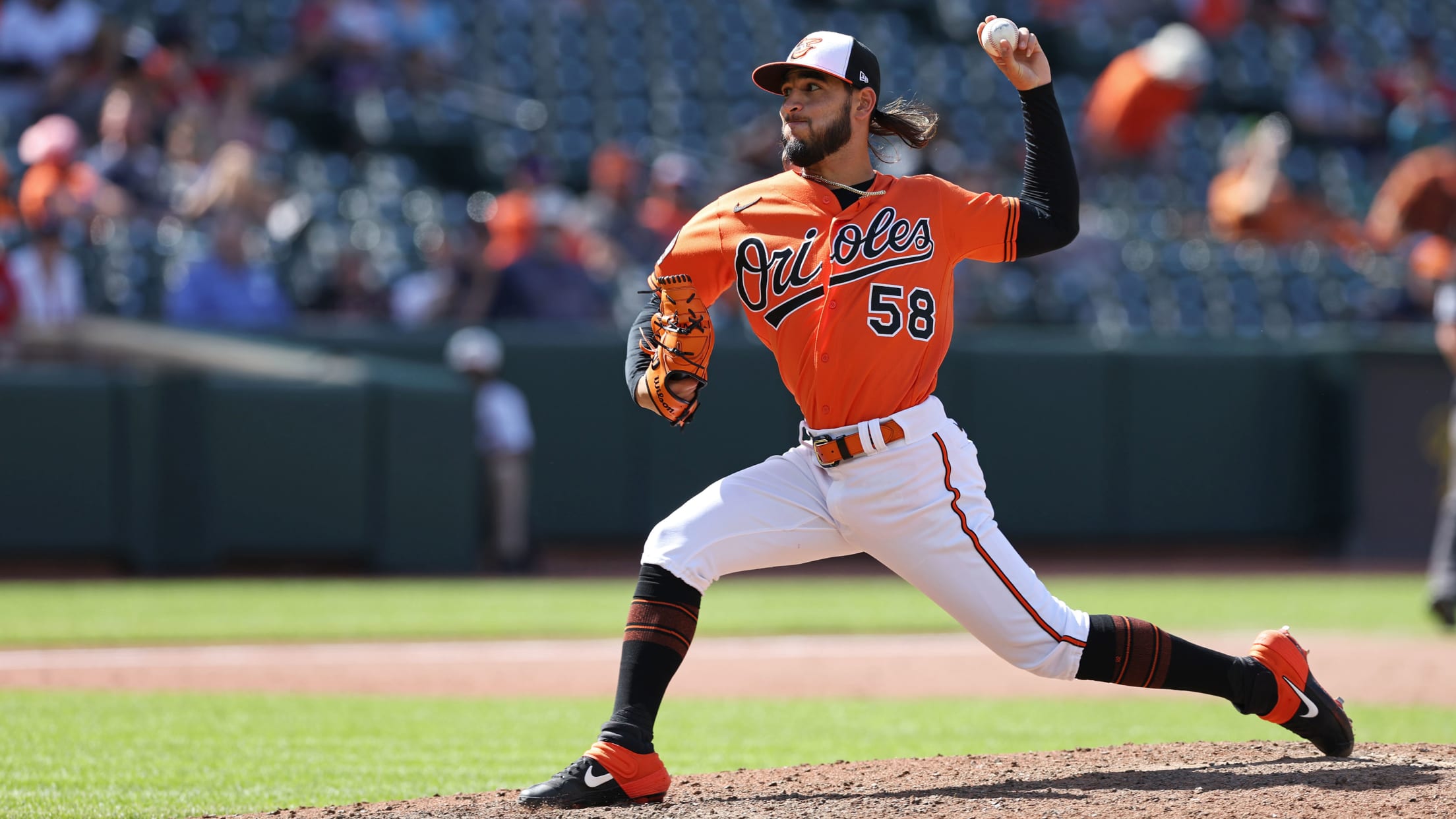 bal-rapid-questions-with-cionel-perez-009