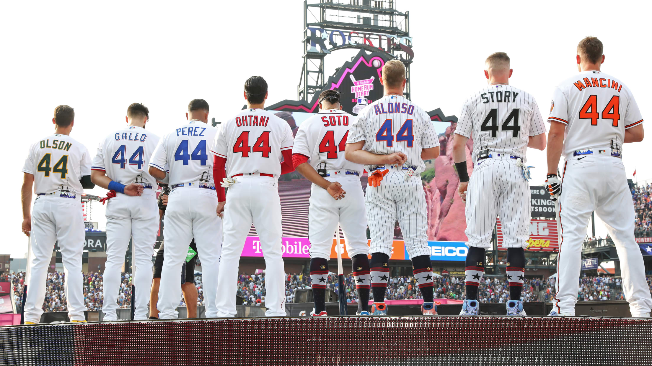 Mobile Home Run Derby Photos and Premium High Res Pictures