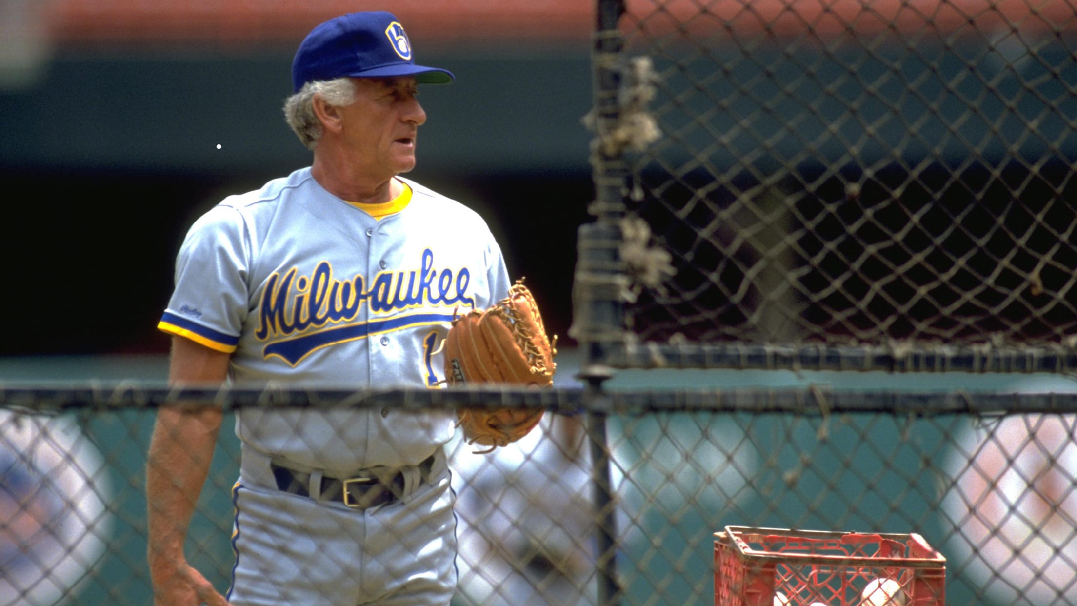 Bob Uecker role in Brewers history, 2021 playoff run
