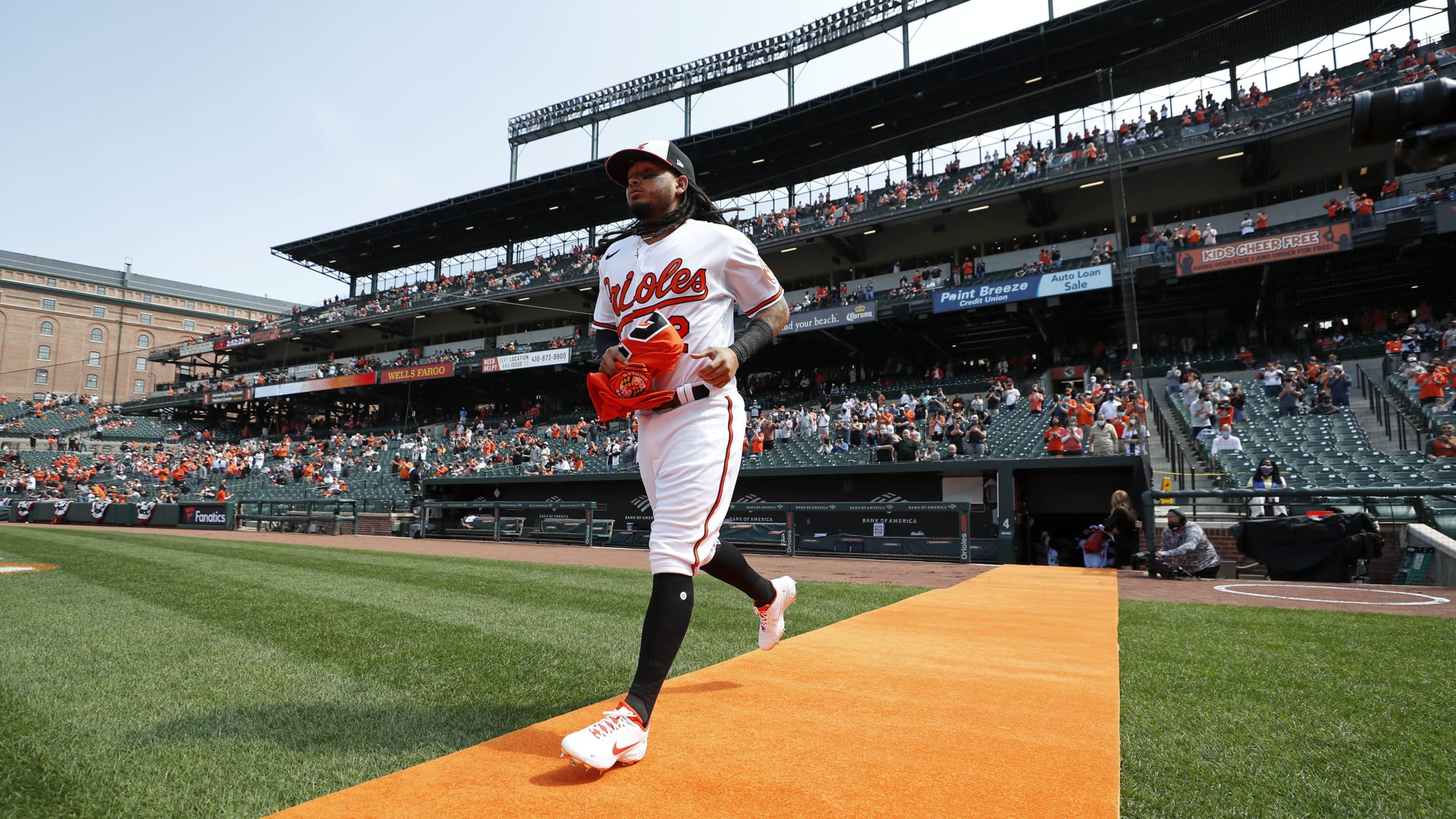 bal-2001-orioles-home-opener-028
