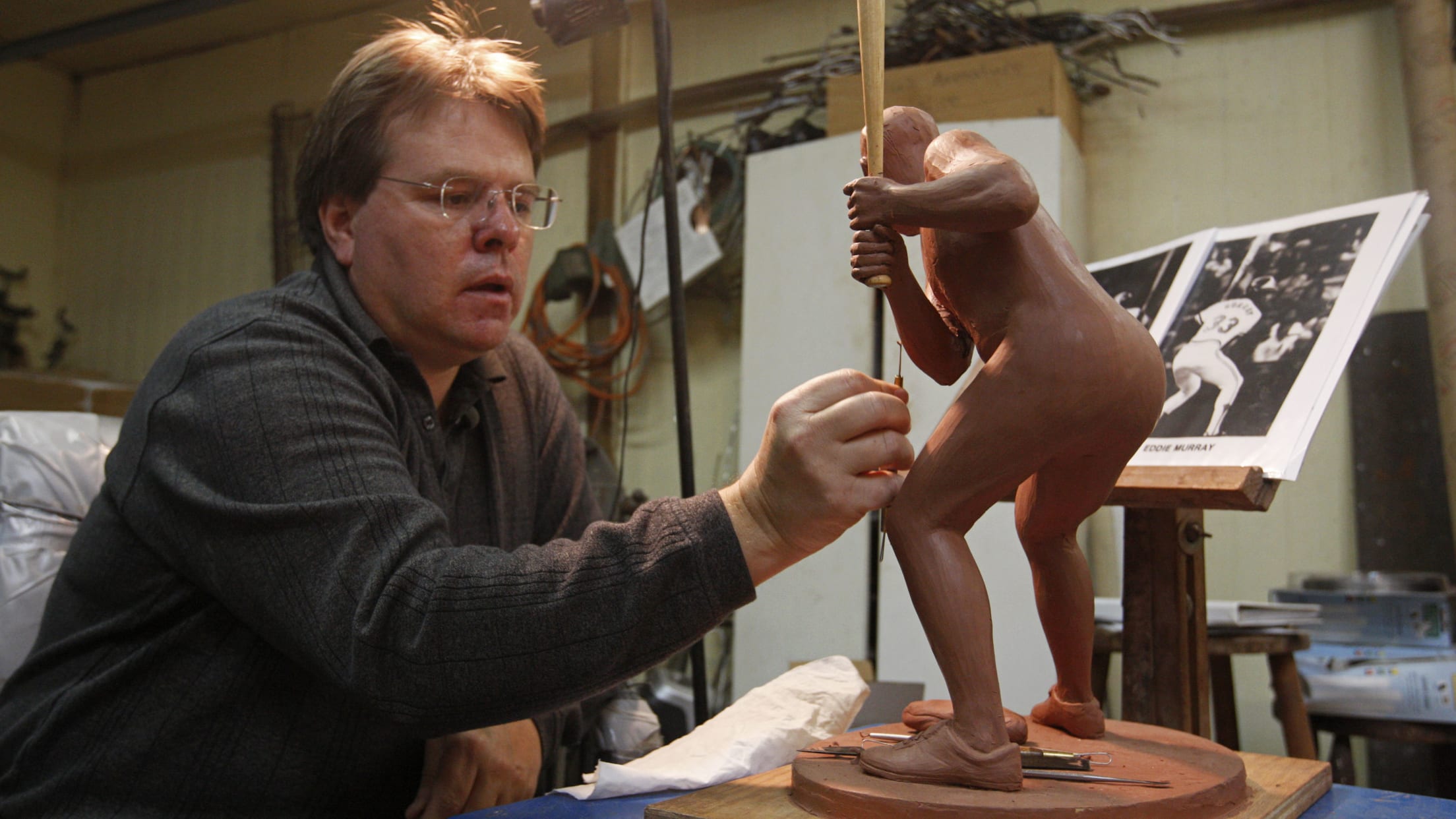 bal-the-sculptor-behind-the-orioles-legends-003