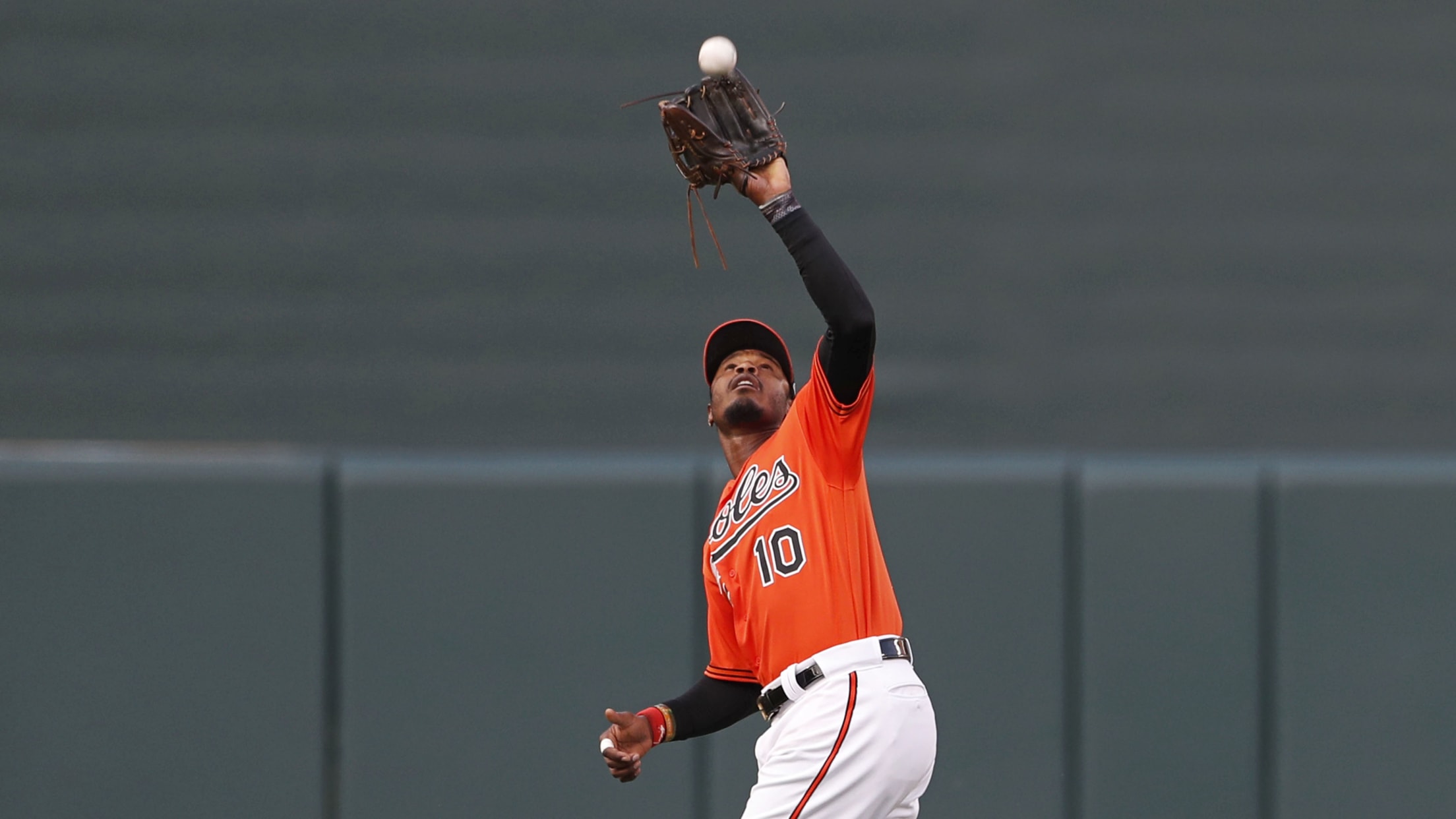 bal-image-birdland-insider-jones-019